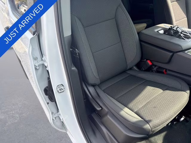 2026 Summit White Chevrolet Silverado 1500 Custom 4X4 Truck