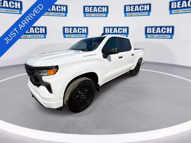 2026 Summit White Chevrolet Silverado 1500 Custom 4X4 Truck