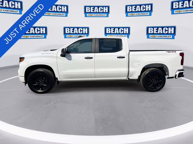 2026 Summit White Chevrolet Silverado 1500 Custom 4X4 Truck