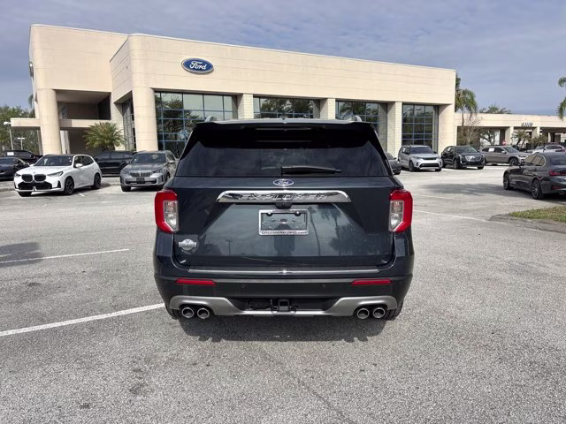 2023 Blue Metallic Ford Explorer King Ranch RWD SUV