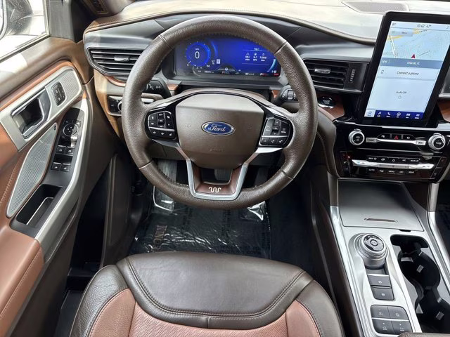 2023 Blue Metallic Ford Explorer King Ranch RWD SUV