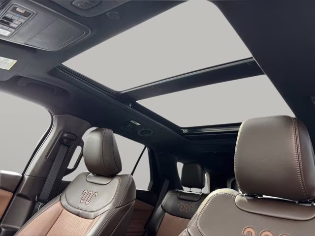 2023 Blue Metallic Ford Explorer King Ranch RWD SUV