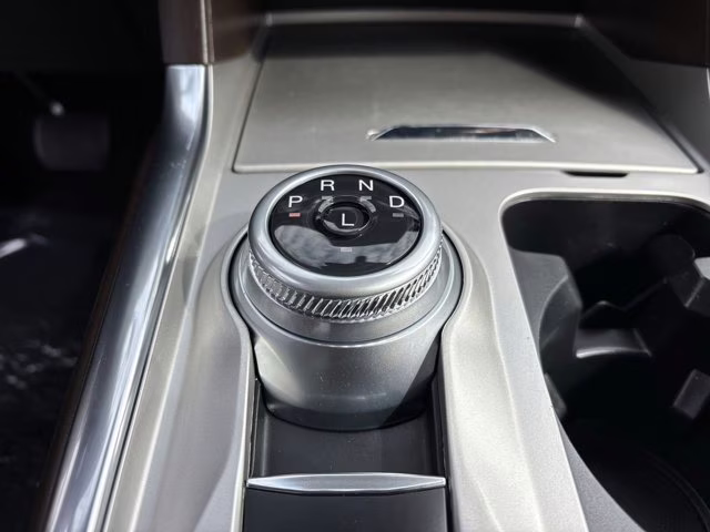 2023 Blue Metallic Ford Explorer King Ranch RWD SUV