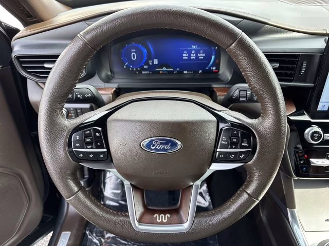 2023 Blue Metallic Ford Explorer King Ranch RWD SUV