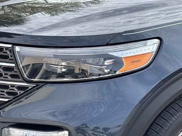 2023 Blue Metallic Ford Explorer King Ranch RWD SUV