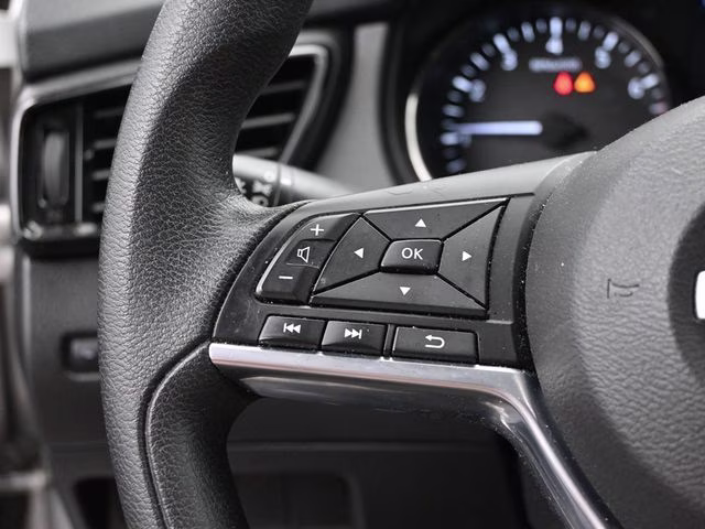 2022 Brilliant Silver Metallic Nissan Rogue Sport S FWD SUV