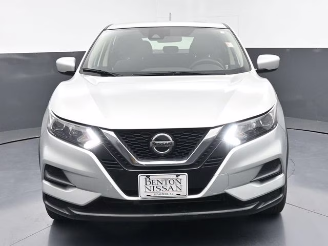 2022 Brilliant Silver Metallic Nissan Rogue Sport S FWD SUV