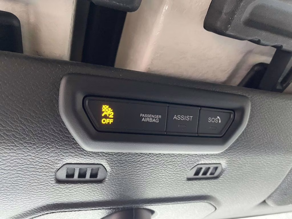 2022 Bright White Clearcoat Jeep Wrangler Unlimited Sahara 4X4 SUV