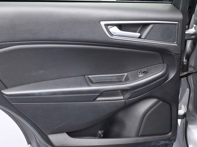 2024 Gray Metallic Ford Edge SEL AWD SUV