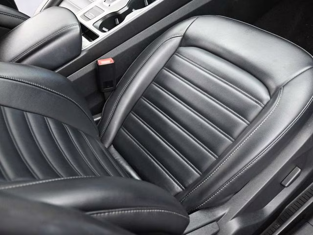 2024 Gray Metallic Ford Edge SEL AWD SUV