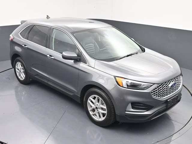 2024 Gray Metallic Ford Edge SEL AWD SUV
