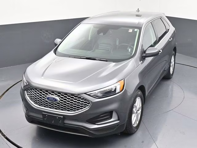 2024 Gray Metallic Ford Edge SEL AWD SUV