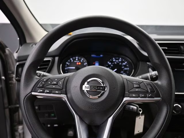 2022 Brilliant Silver Metallic Nissan Rogue Sport S FWD SUV