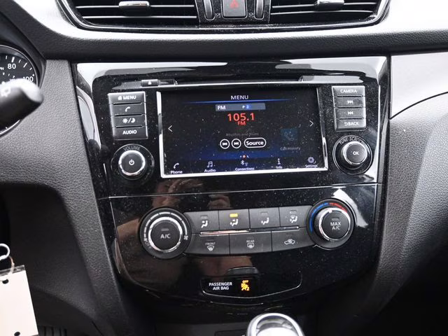 2022 Brilliant Silver Metallic Nissan Rogue Sport S FWD SUV