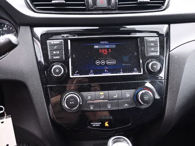 2022 Brilliant Silver Metallic Nissan Rogue Sport S FWD SUV