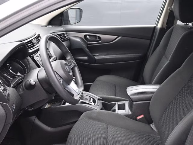 2022 Brilliant Silver Metallic Nissan Rogue Sport S FWD SUV