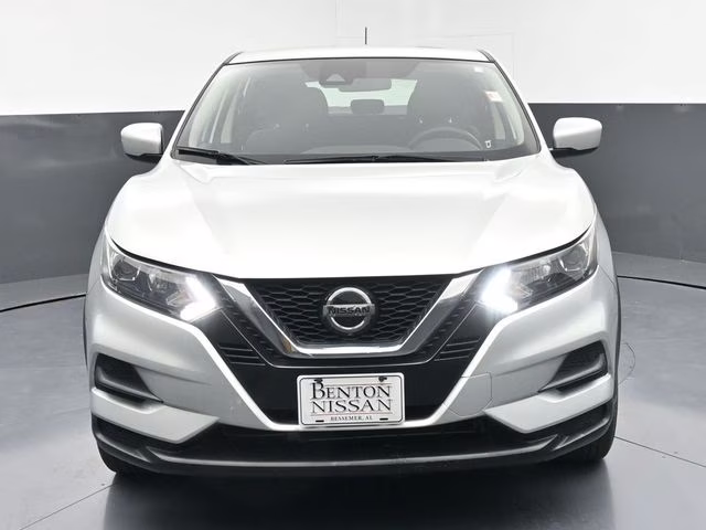 2022 Brilliant Silver Metallic Nissan Rogue Sport S FWD SUV