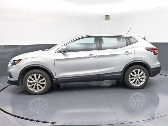 2022 Brilliant Silver Metallic Nissan Rogue Sport S FWD SUV