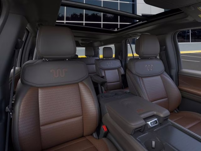 2026 Star White Metallic Tri-Coat Ford Expedition Max King Ranch 4X4 SUV