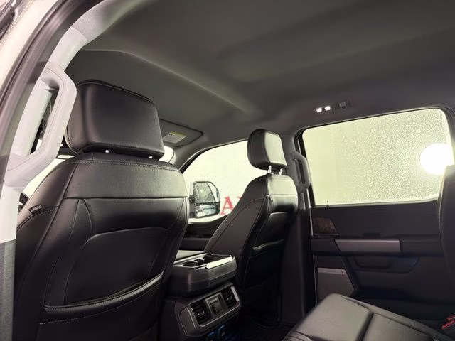 2023 White Metallic Ford F-150 Lariat 4X4 Truck