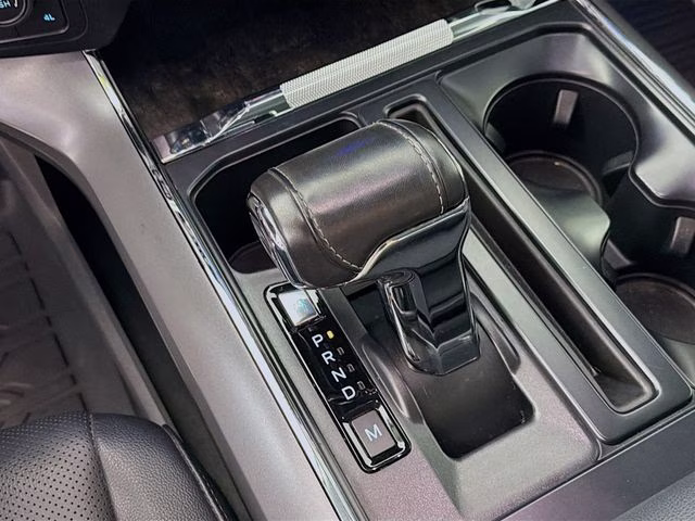 2023 White Metallic Ford F-150 Lariat 4X4 Truck
