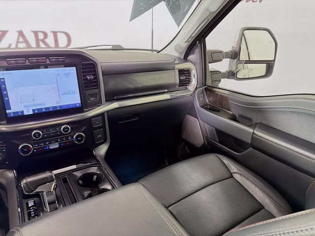 2023 White Metallic Ford F-150 Lariat 4X4 Truck