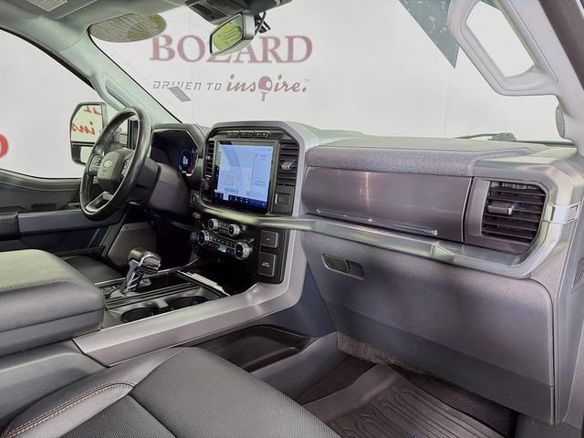2023 White Metallic Ford F-150 Lariat 4X4 Truck