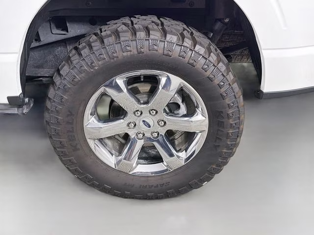 2023 White Metallic Ford F-150 Lariat 4X4 Truck