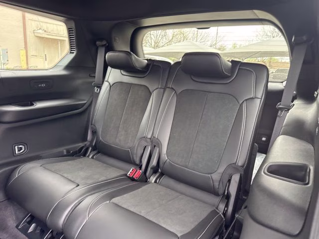 2026 Diamond Black Jeep Grand Cherokee L Altitude 4X4 SUV