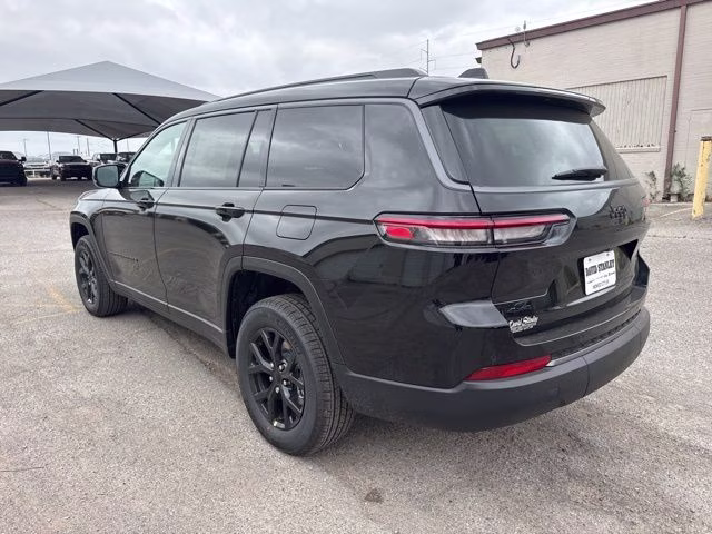 2026 Diamond Black Jeep Grand Cherokee L Altitude 4X4 SUV