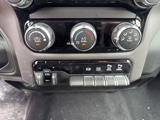 2026 Crystal Metallic Ram 3500 Big Horn 4X4 Truck