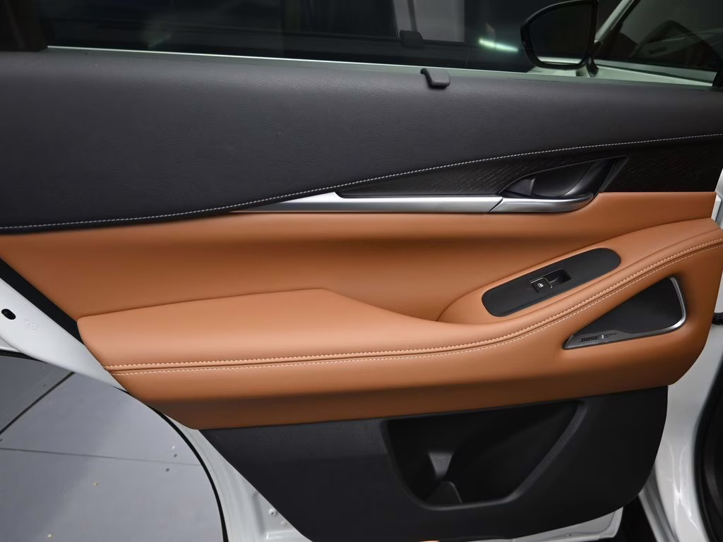 2023 Majestic INFINITI QX60 Sensory AWD SUV