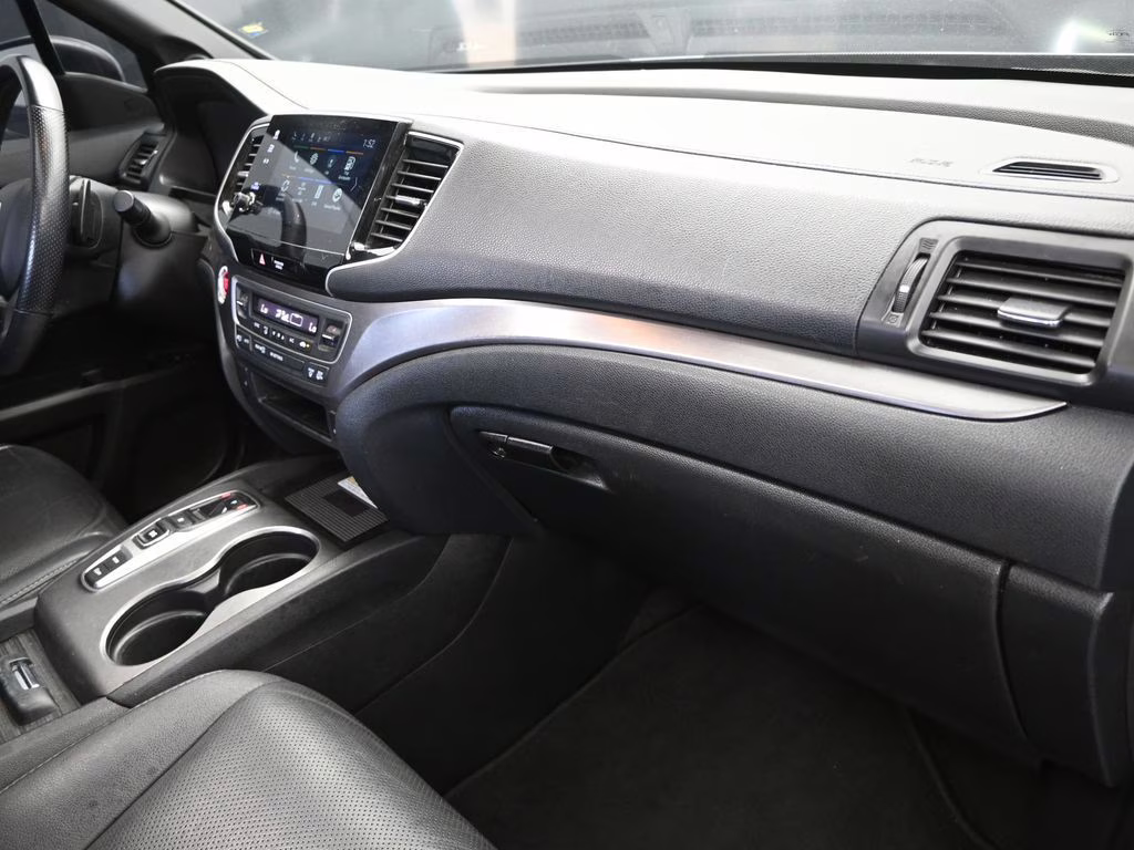 2022 Gray Honda Passport EX-L FWD SUV