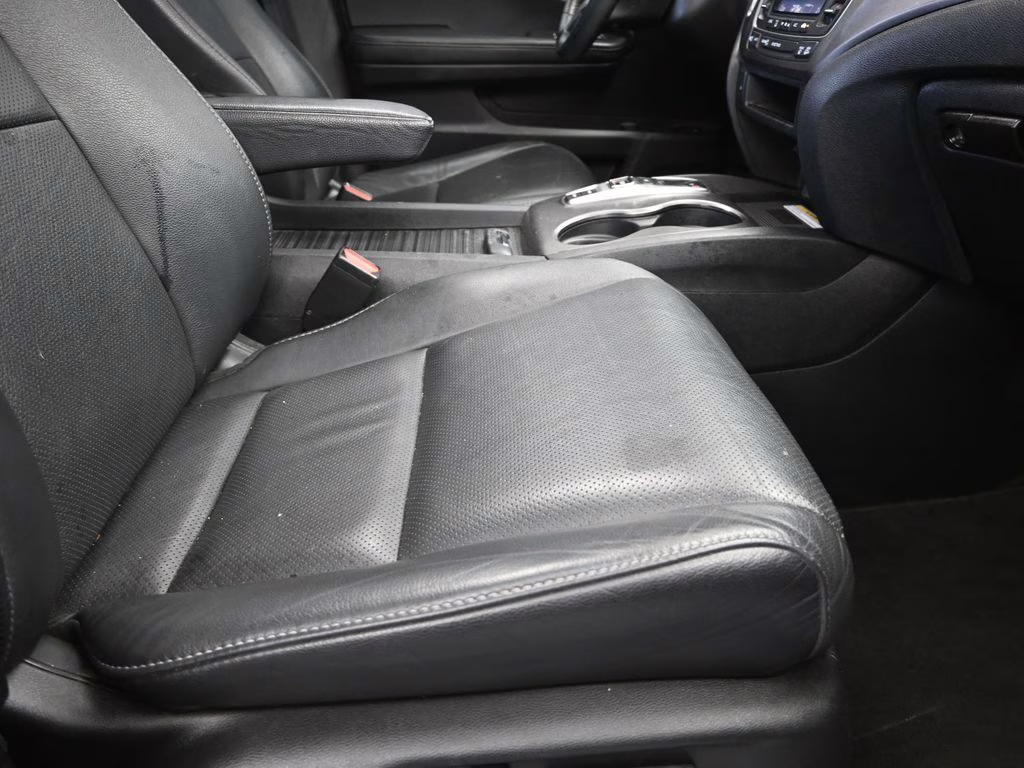 2022 Gray Honda Passport EX-L FWD SUV