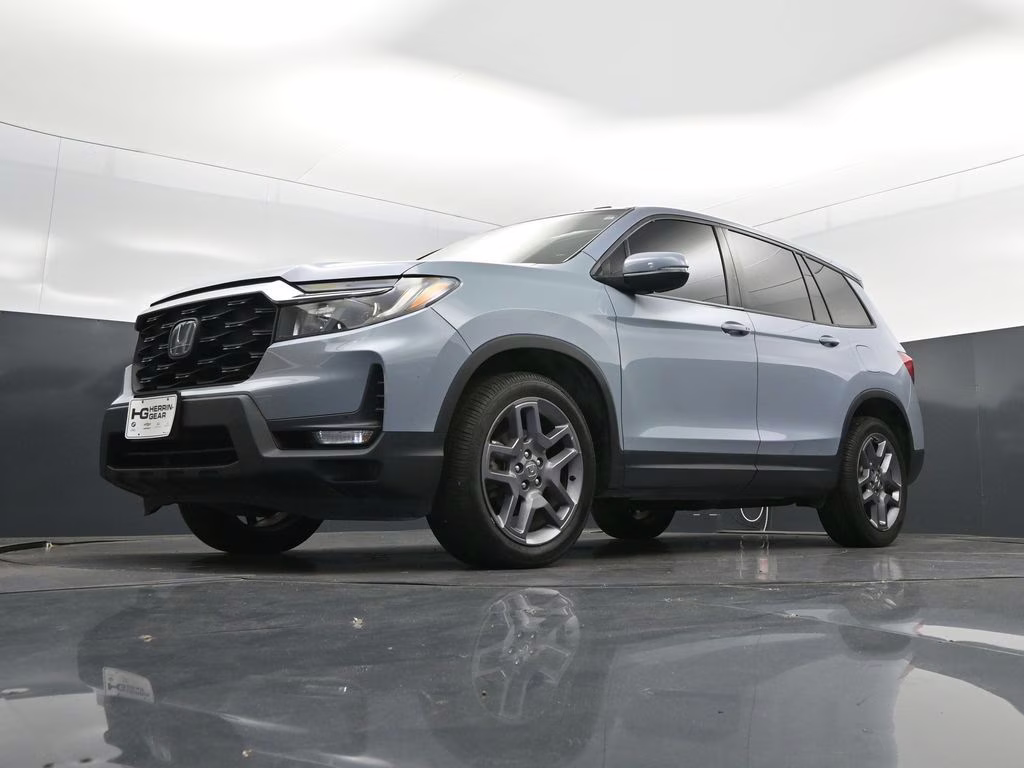 2022 Gray Honda Passport EX-L FWD SUV