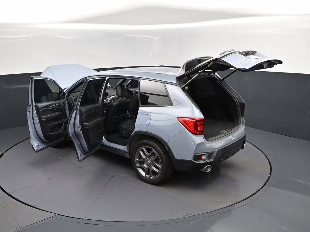 2022 Gray Honda Passport EX-L FWD SUV