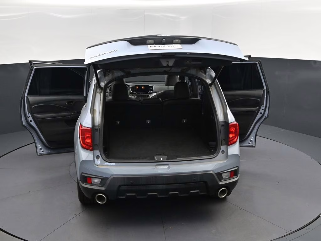 2022 Gray Honda Passport EX-L FWD SUV