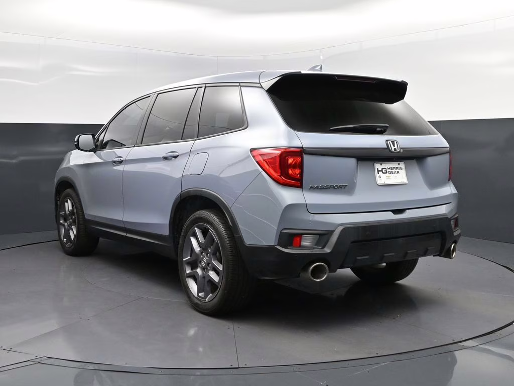 2022 Gray Honda Passport EX-L FWD SUV