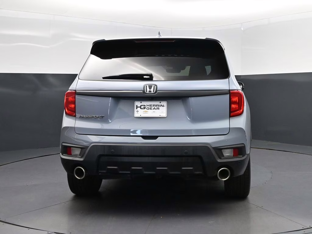 2022 Gray Honda Passport EX-L FWD SUV