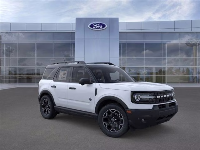 2026 White Metallic Ford Bronco Sport Outer Banks 4X4 SUV