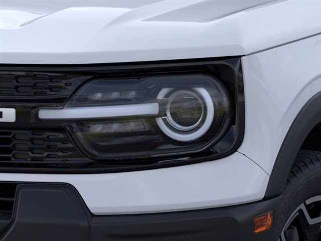 2026 White Metallic Ford Bronco Sport Outer Banks 4X4 SUV