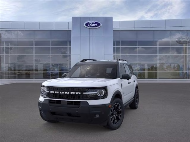 2026 White Metallic Ford Bronco Sport Outer Banks 4X4 SUV