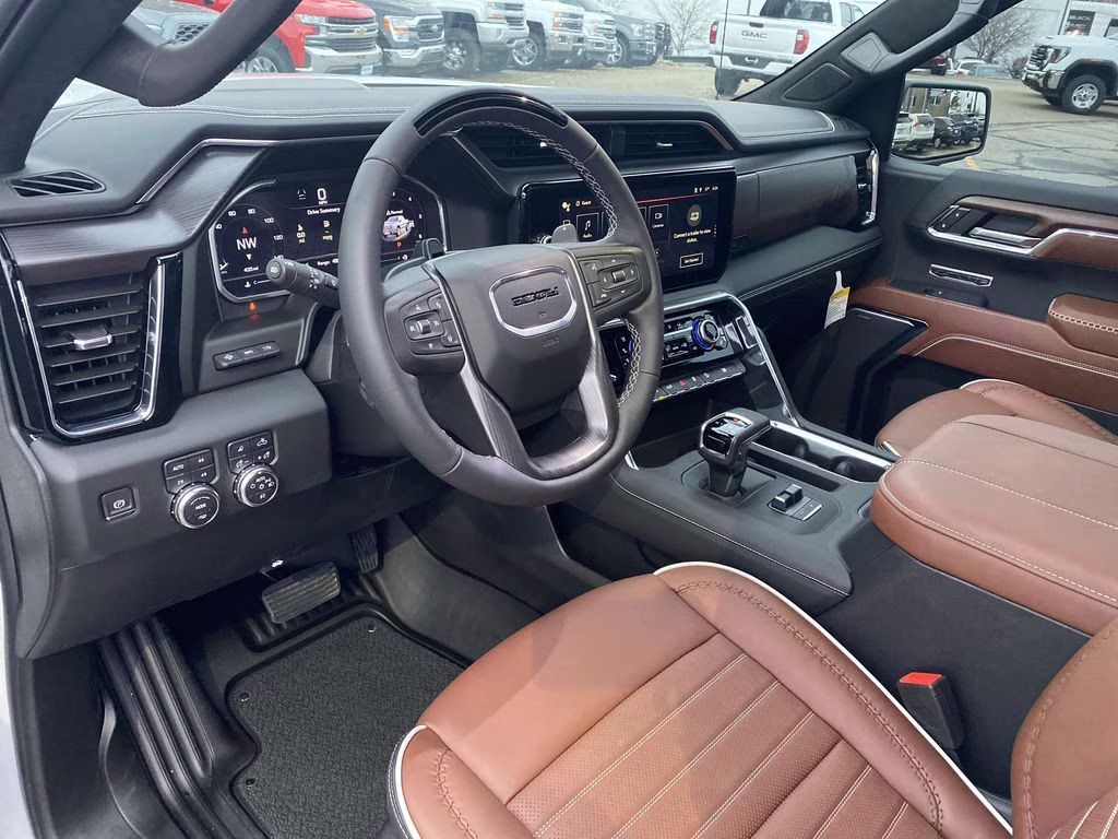 2024 White Frost Tricoat GMC Sierra 1500 Denali Ultimate 4X4 Truck