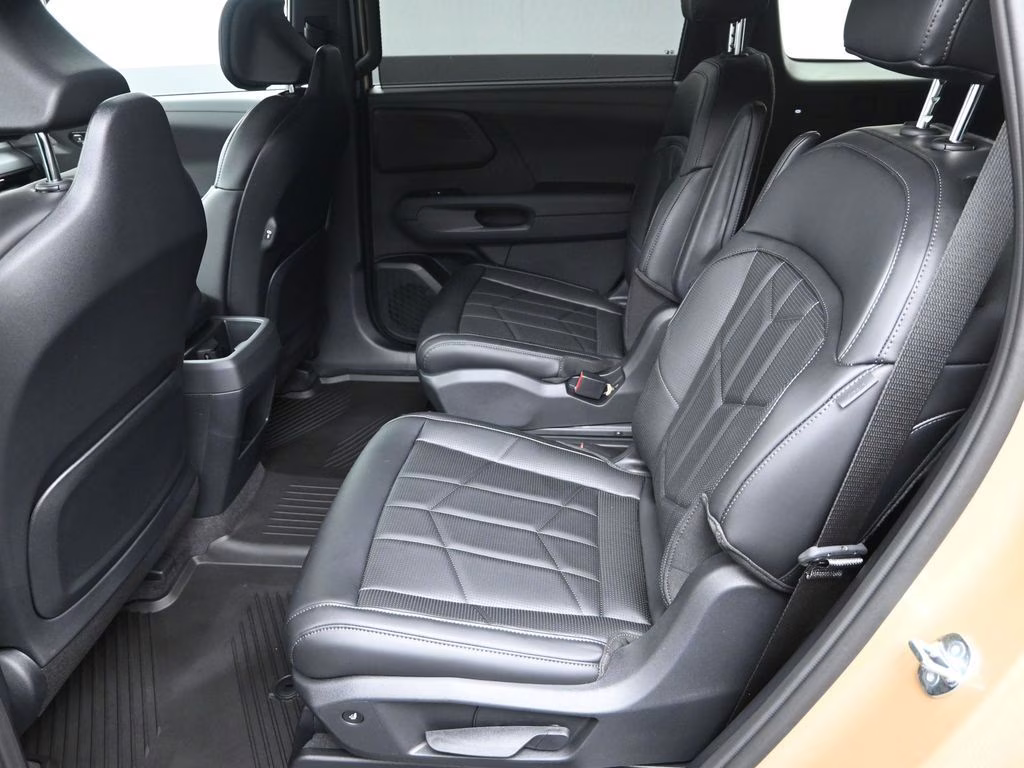 2027 Terrain Brown Kia Telluride X-Line EX AWD SUV