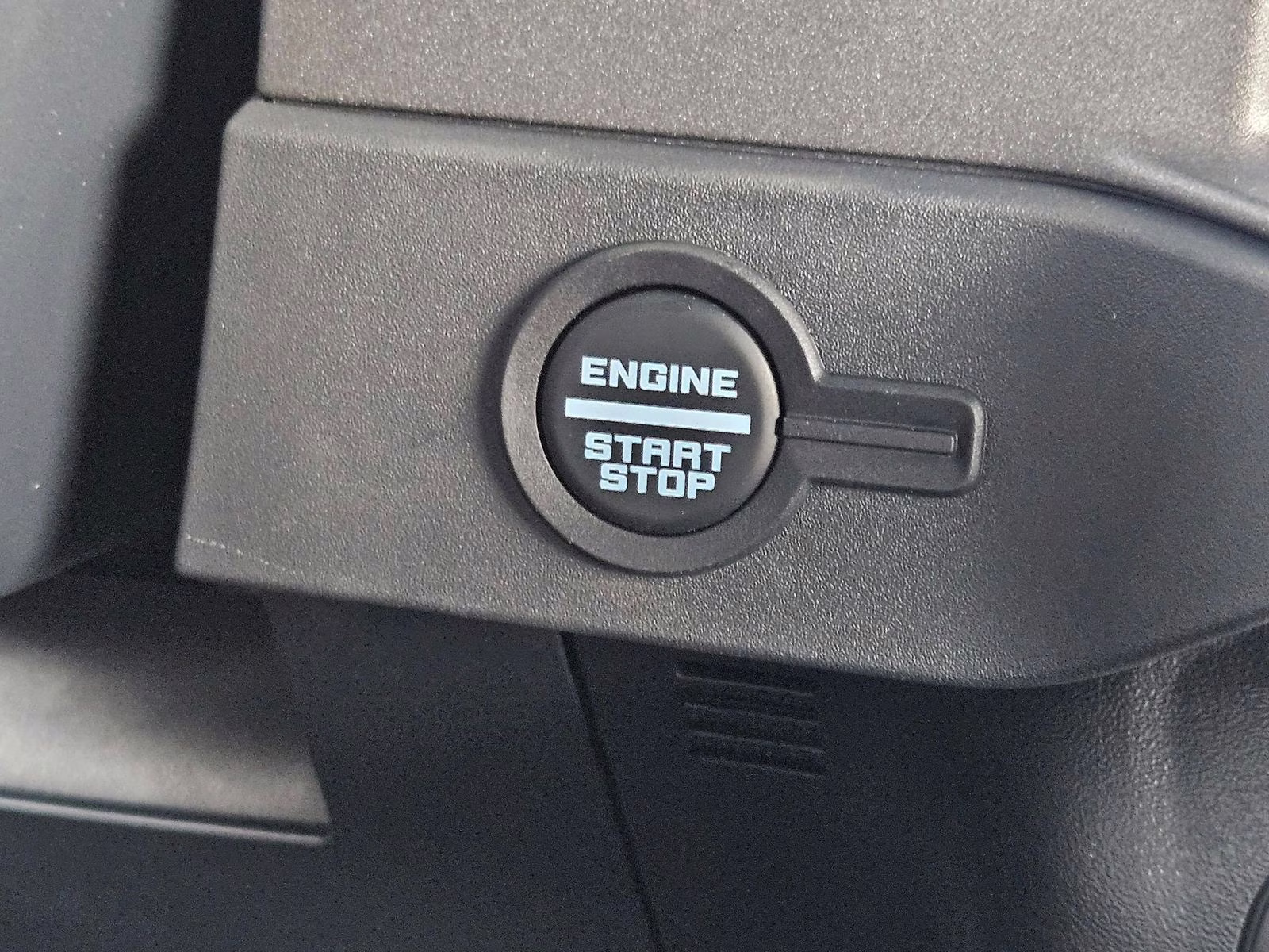 2026 Avalanche Ford Bronco Base 4X4 SUV