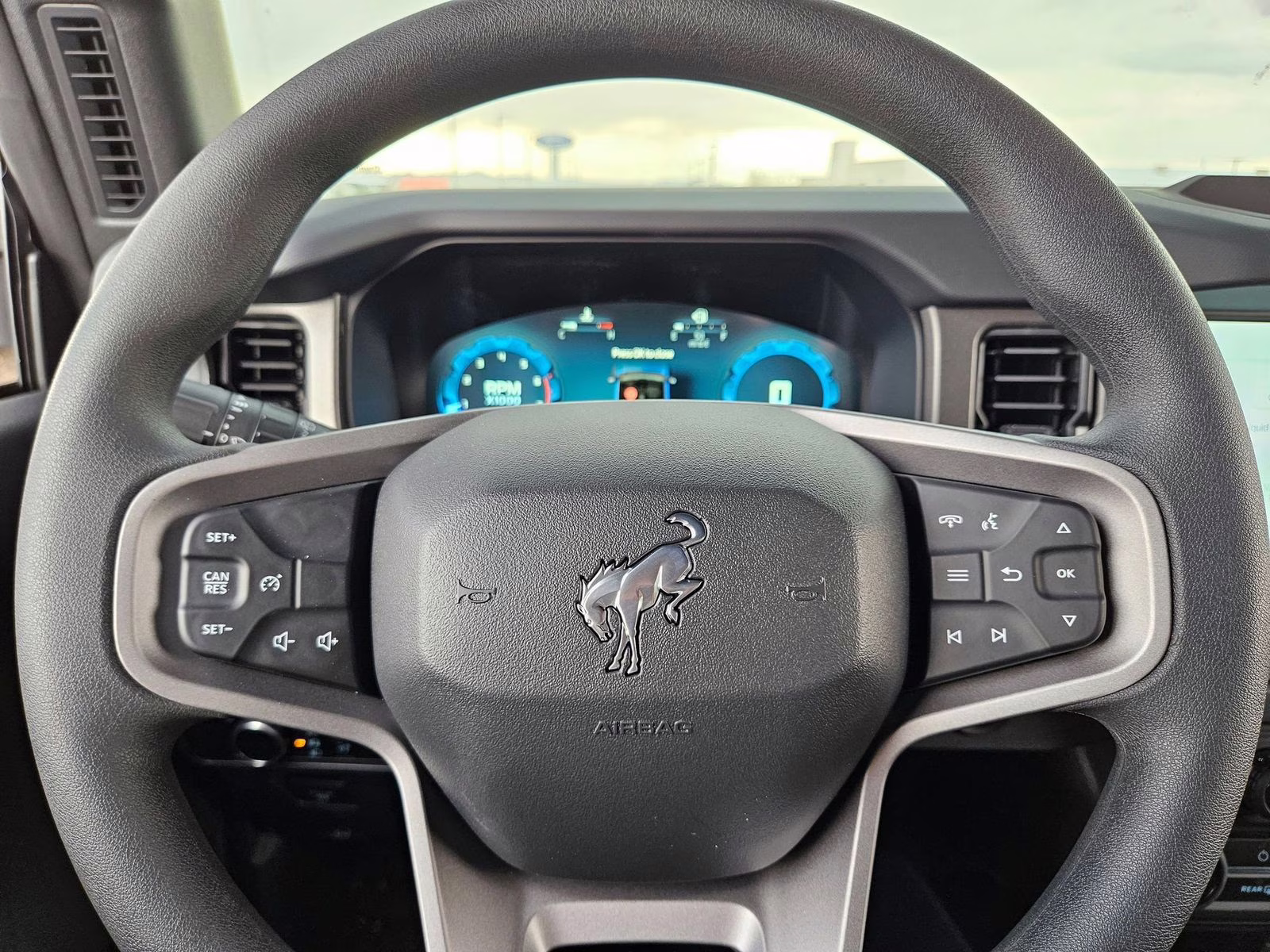 2026 Avalanche Ford Bronco Base 4X4 SUV