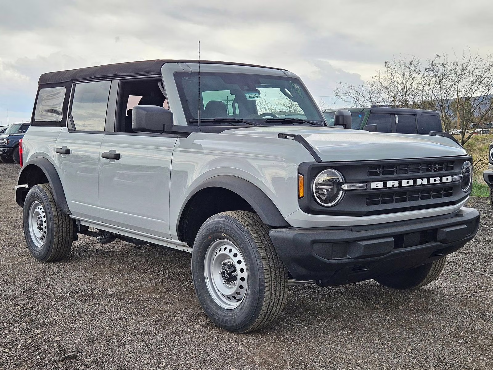 2026 Avalanche Ford Bronco Base 4X4 SUV