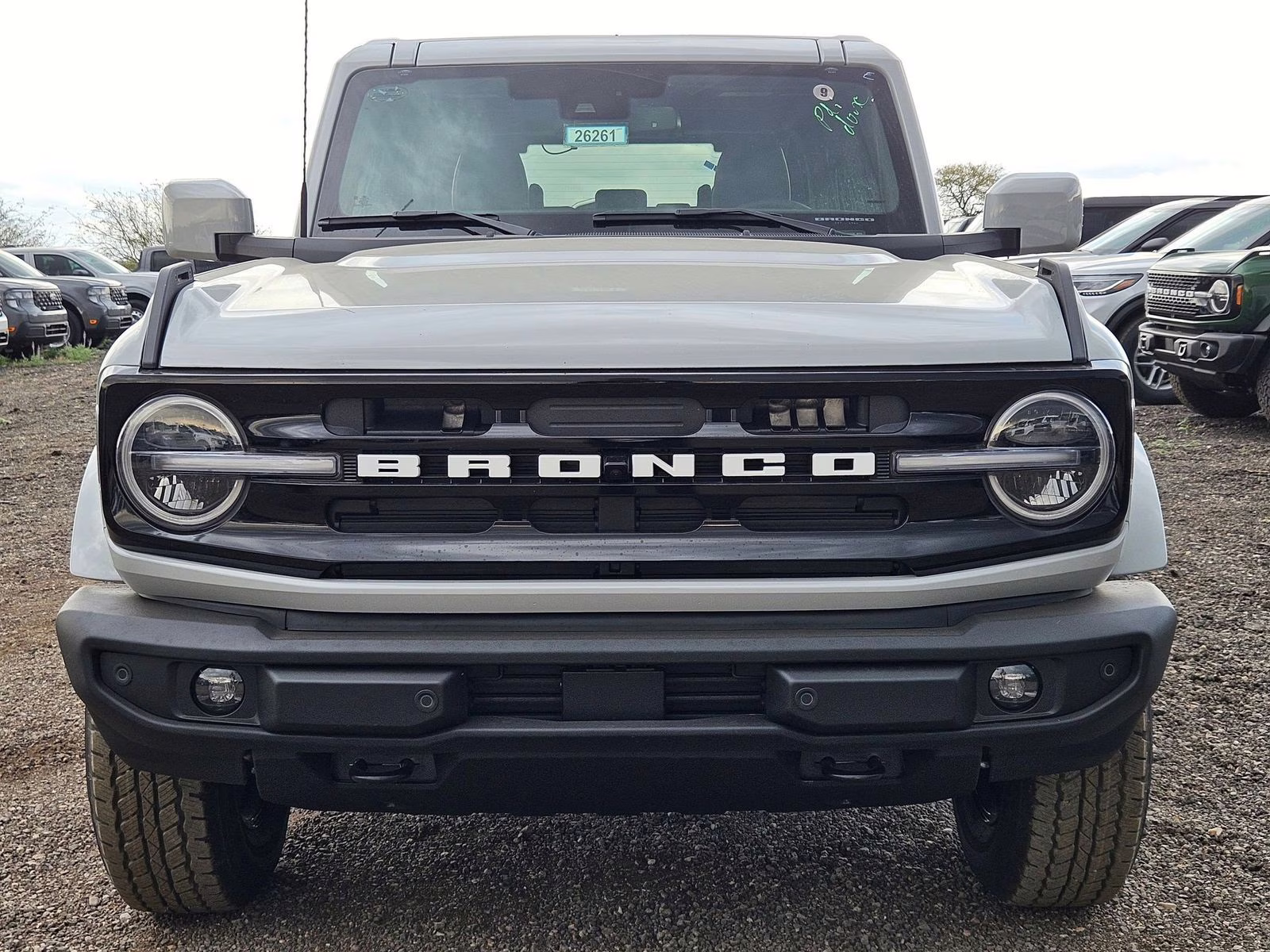 2026 Avalanche Ford Bronco Outer Banks 4X4 SUV