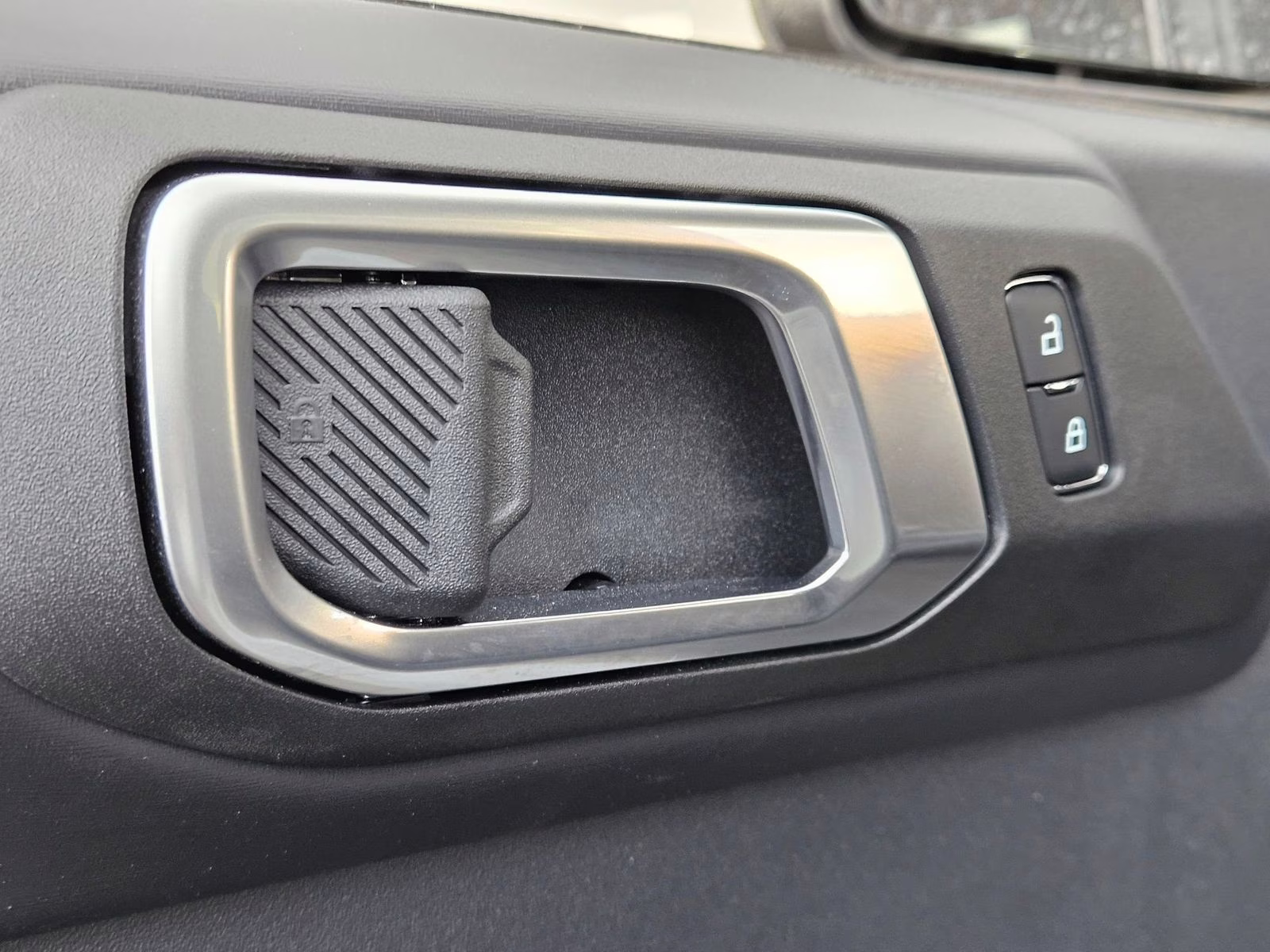 2026 Avalanche Ford Bronco Badlands 4X4 SUV