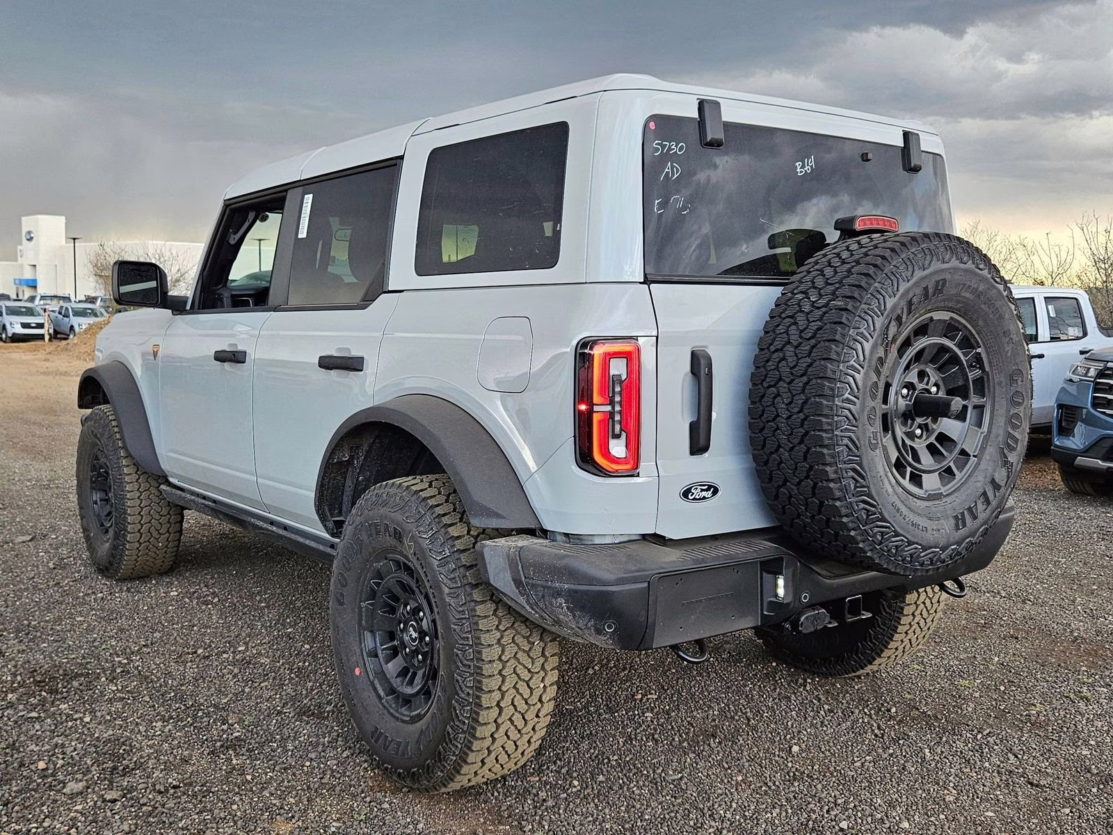 2026 Avalanche Ford Bronco Badlands 4X4 SUV